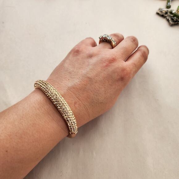 Vintage Joan Boyce Champagne Peach Rhinestone Rose Gold Clamper Bangle Bracelet - Picture 5 of 12